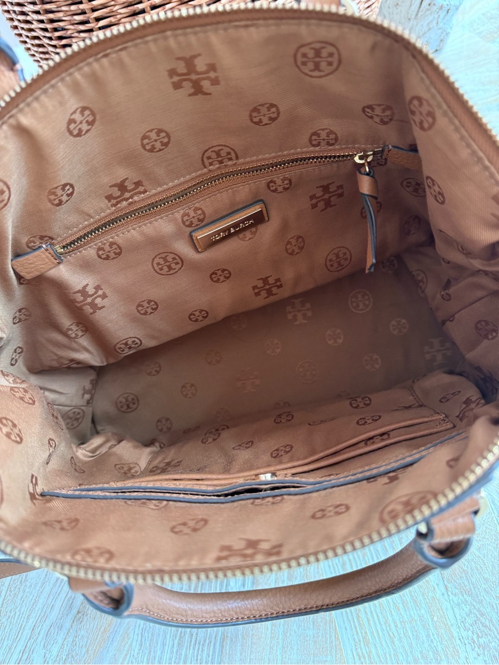Tory Burch Tan/Brown leather Top-Handle Satchel - Picture 2 of 4